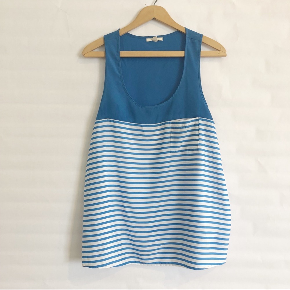 Pleione Blue and White Tank Size L